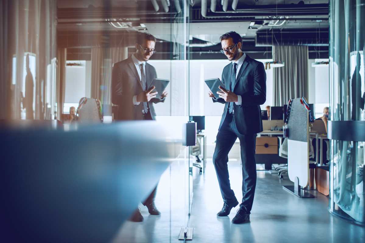 Narrative Framing of Career Identity Shifts